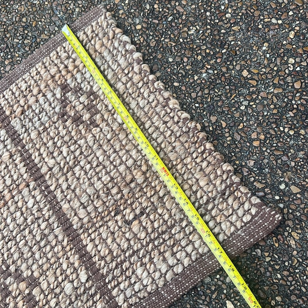 Woven Textured Rug Sample with Geometric Pattern - Picture 6 of 8